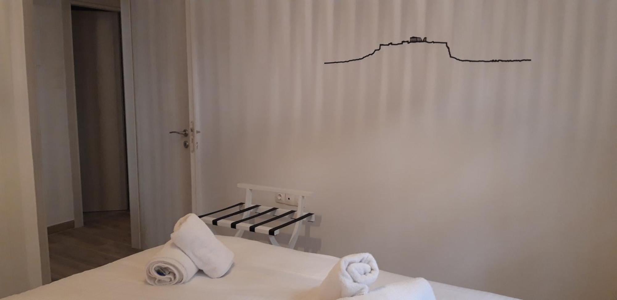 "Under The Olive Tree"- Beautiful Apartment In The Heart Of Athènes Extérieur photo